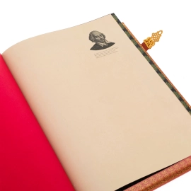 Книга в кожаном переплете "Уильям Шекспир. Сонеты" эксклюзивное издание