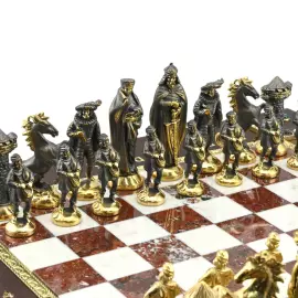 Шахматы-ларец из мрамора и долерита "Средневековье"