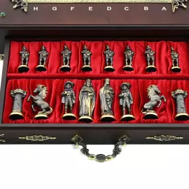 Шахматы-ларец из мрамора и долерита "Средневековье"