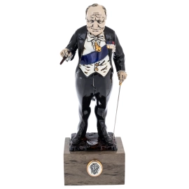Статуэтка из фарфора и карельской березы "Уинстон Черчилль"