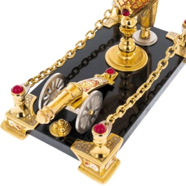 Кортик сувенирный "Щит" на подставке, Златоуст