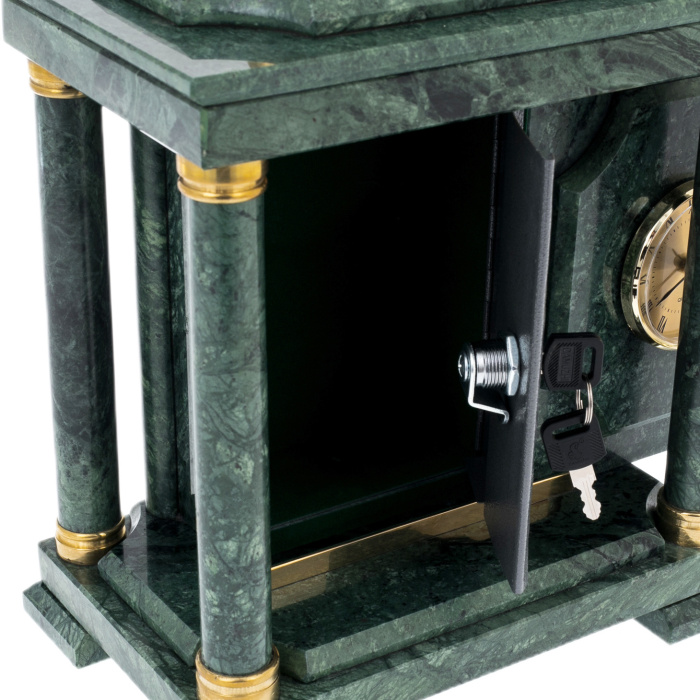 Часы-сейф из зеленого мрамора "Лев"