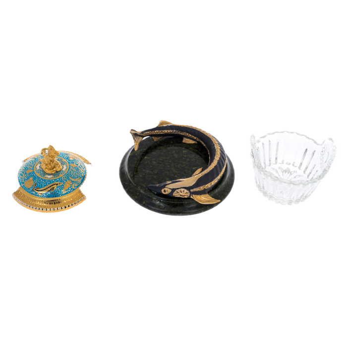 Икорница на подставке из змеевика "Осетр" Златоуст