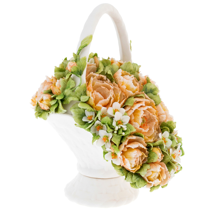 Сувенир из фарфора "Корзина с цветами. Пион и жасмин"