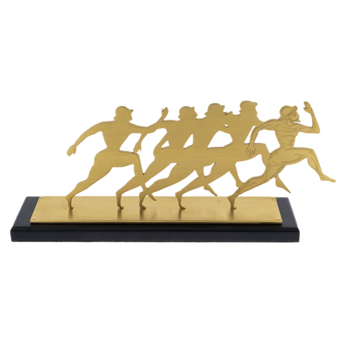 Corporate souvenir "Setting the pace"