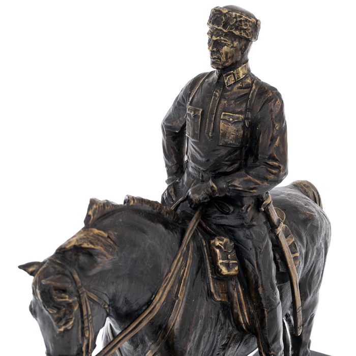 Brass and patina sculpture "General" on a granite stand
