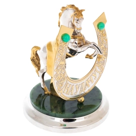 Статуэтка "Лошадь удачи" на подставке из нефрита, Златоуст
