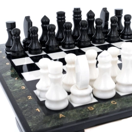 Шахматы из змеевика, мрамора и долерита "Классика"