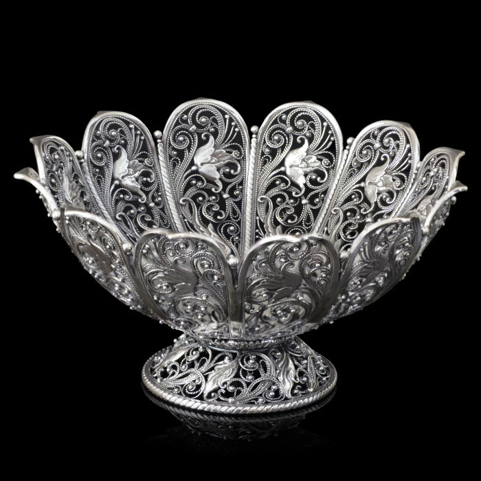 Конфетница серебряная "Вдохновение"