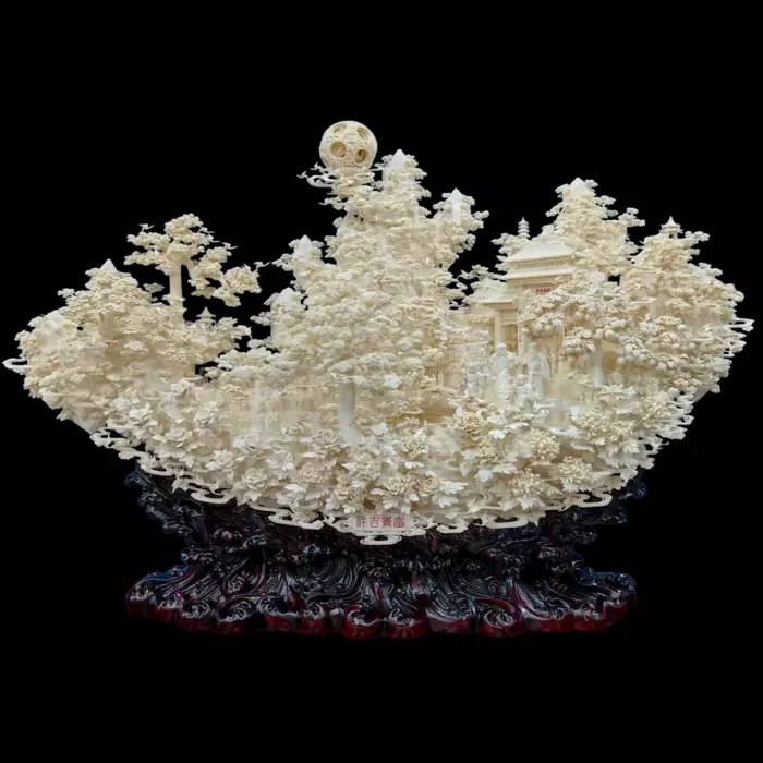 Композиция из бивня мамонта "Богатый и благоприятный"