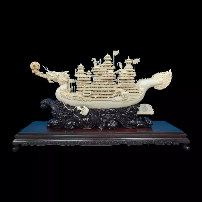 Композиция из бивня мамонта "Хуафанг" малый