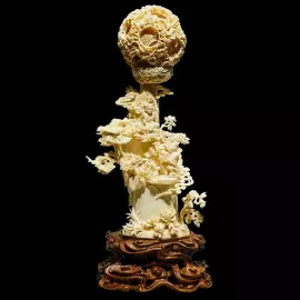 Композиция из бивня мамонта "Гармония. Эрксиканская правая колонна"