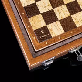 Шахматы из ценных пород дерева и бивня мамонта "Стаунтон Богемия"