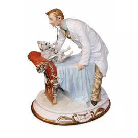 Фарфоровая скульптура "Ветеринар"