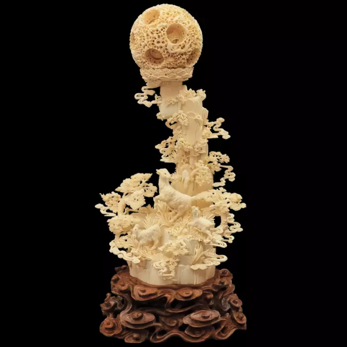 Композиция из бивня мамонта "Саньян Кайтай"