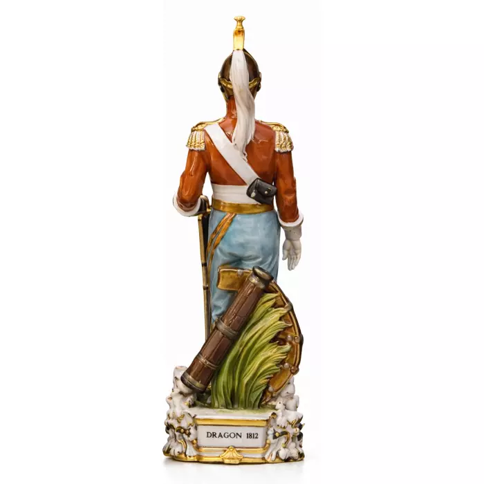 Скульптура "Драгун" разноцветная