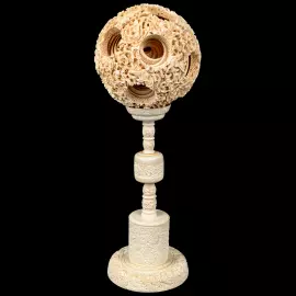 Композиция из бивня мамонта с кантонским шаром "Дракон в цветах"