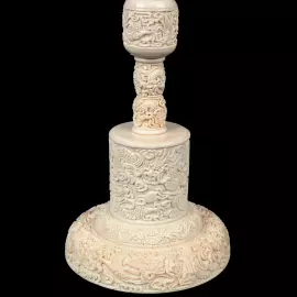 Композиция из бивня мамонта с кантонским шаром "Дракон и феникс"