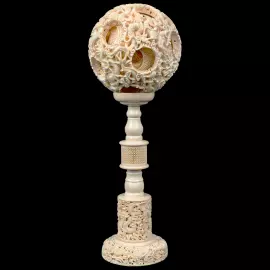 Композиция из бивня мамонта с кантонским шаром "Дракон"