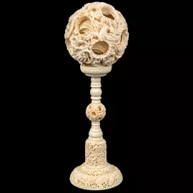 Композиция из бивня мамонта с кантонским шаром "Дракон"