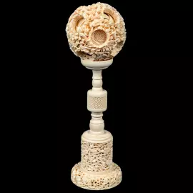 Композиция из бивня мамонта с кантонским шаром "Дракон"