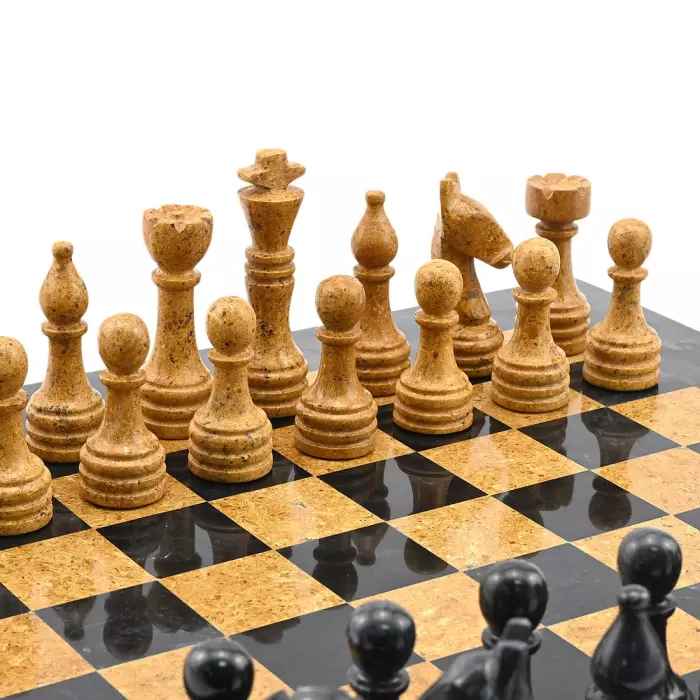 Шахматы из мрамора и ракушечника "Премиум"