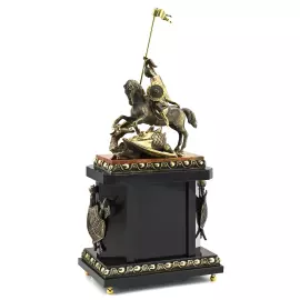 Каминные часы "Рыцарские. Георгий Победоносец" яшма