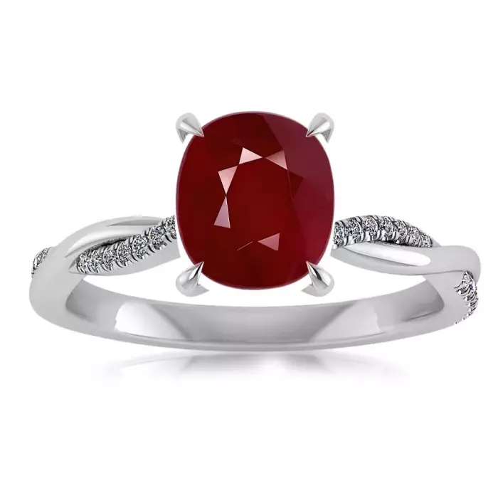 Необработанный мозамбикский рубин 4,60 карата - 10х8 мм