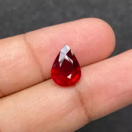 Необработанный мозамбикский рубин 3.42 карата