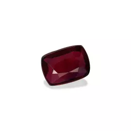 Необработанный мозамбикский рубин 3.04 карата – 9x7 мм