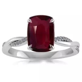 Необработанный мозамбикский рубин 3.04 карата – 9x7 мм