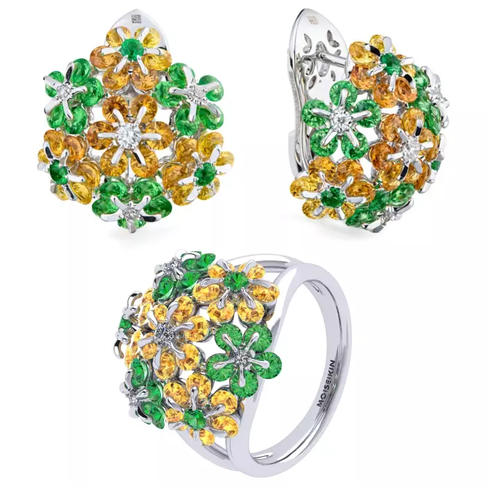 Комплект ювелирных украшений из белого золота "Цветоделика"