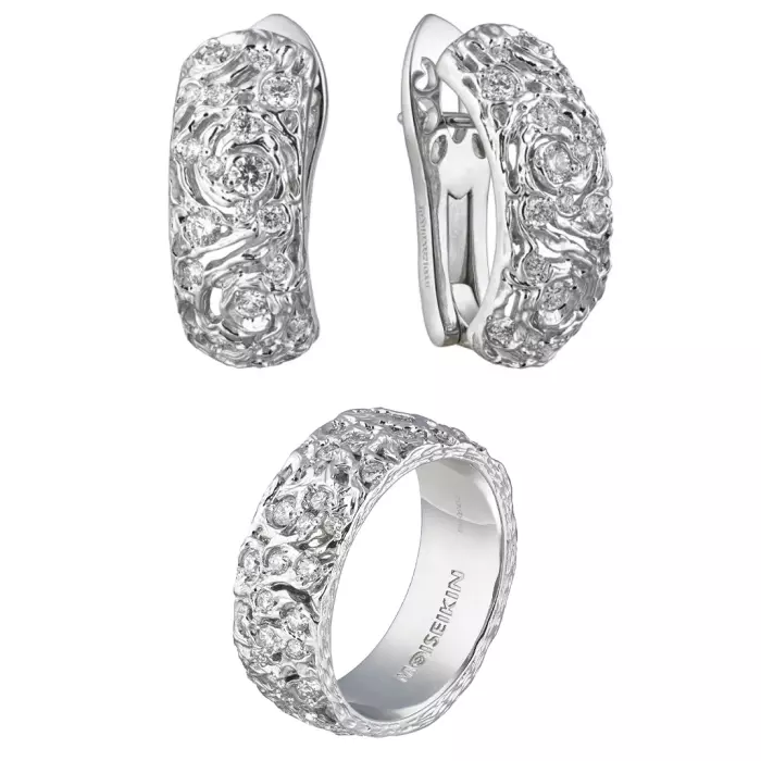 Комплект ювелирных украшений из белого золота "Звездная ночь"