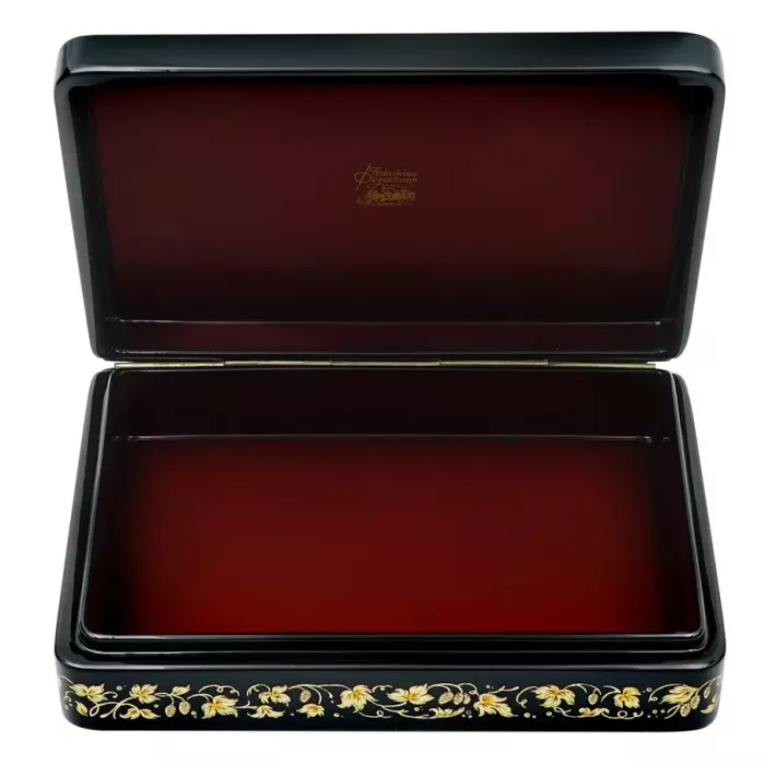 Шкатулка "Парочка" Шиковная, Федоскино