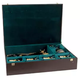 Набор для водки "Волки" на 4 персоны, Златоуст