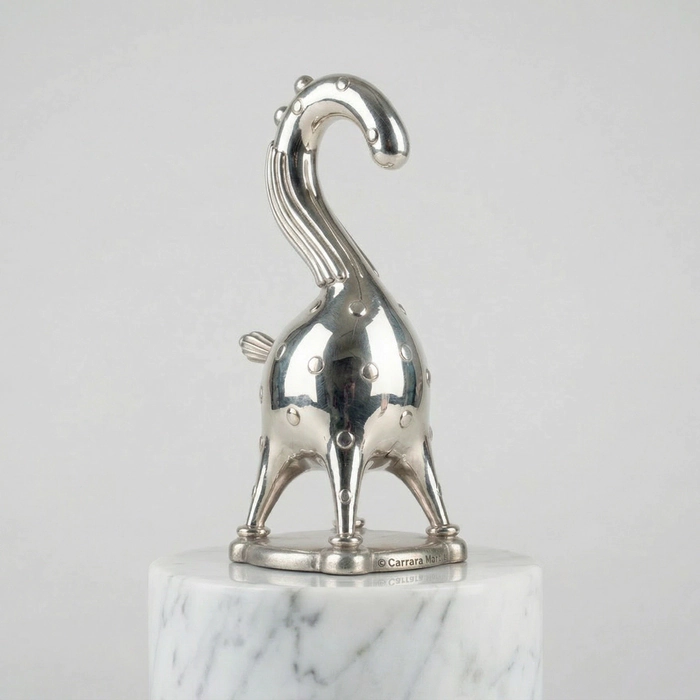 Скульптура "Серебряный Конь - Silver Stallion" художника Тараса Желтышева