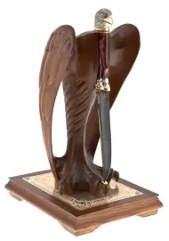 Нож с подставкой "Сокол" Златоуст