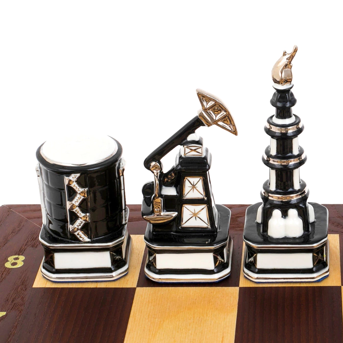 Шахматы из фарфора "Нефтяные" торжественные