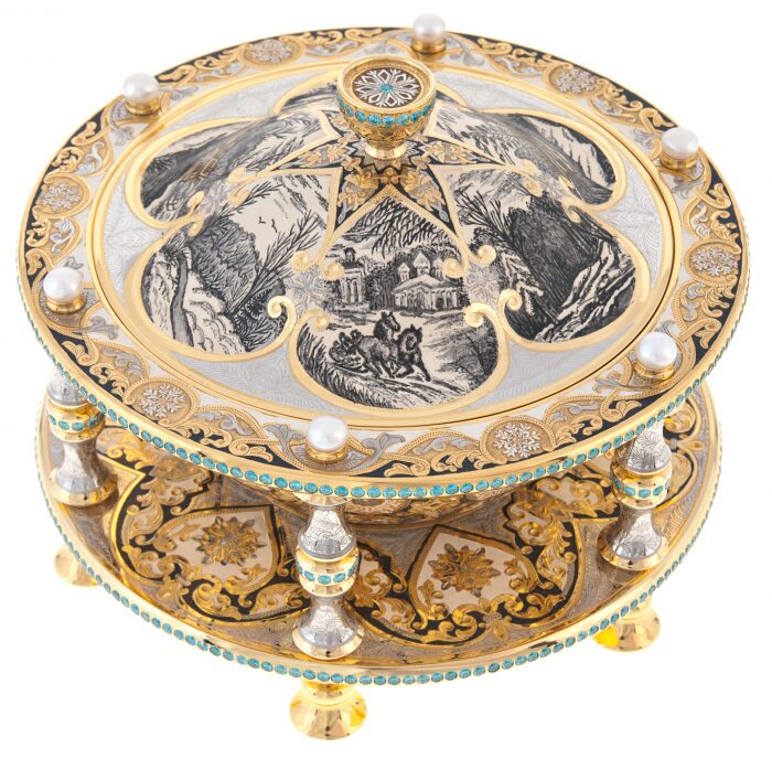 The box "Troika" Zlatoust