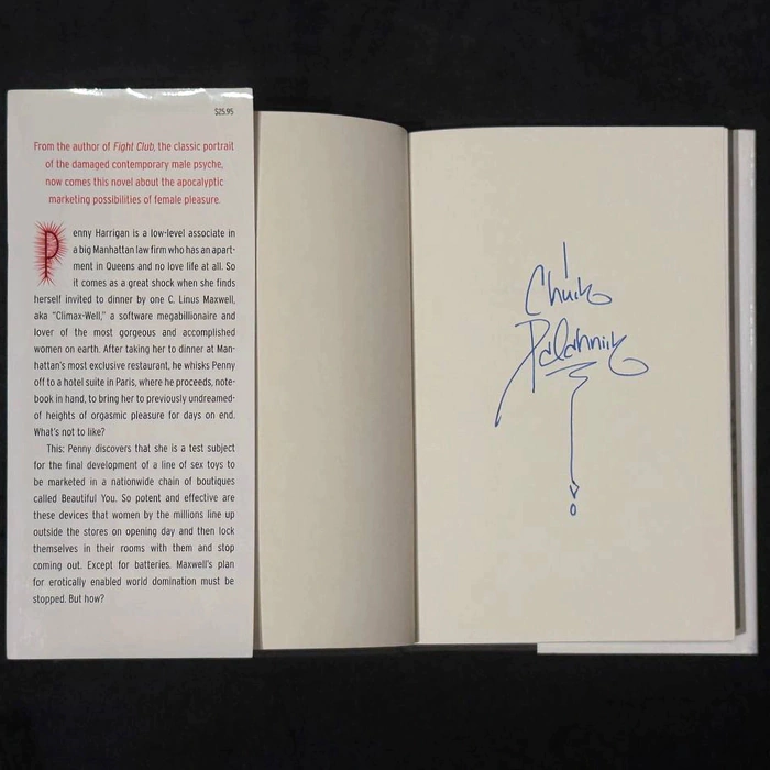Книга «До самых кончиков» с автографом писателя Чака Паланика