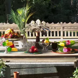 Хрустальная скульптура "Драконий фрукт" розовая