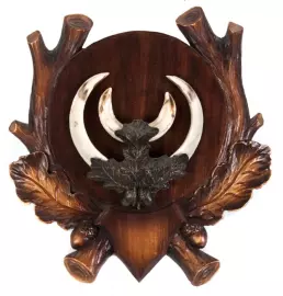 Панно "Клыки кабана"