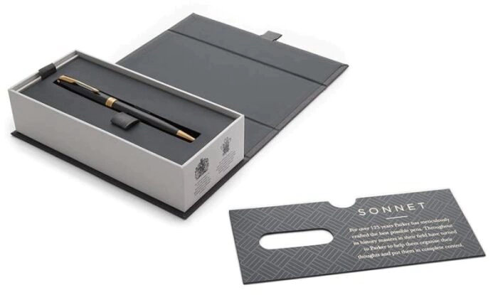 Ballpoint pen "Sonnet Core" LaqBlack GT M