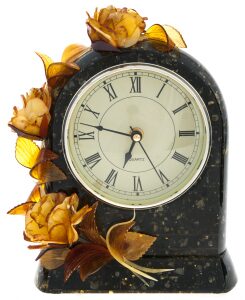 Table clock made of amber "Elegy"