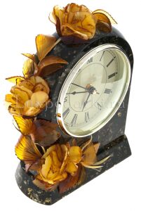 Table clock made of amber "Elegy"