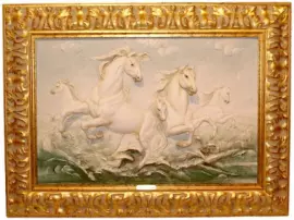 Барельеф "Кони"