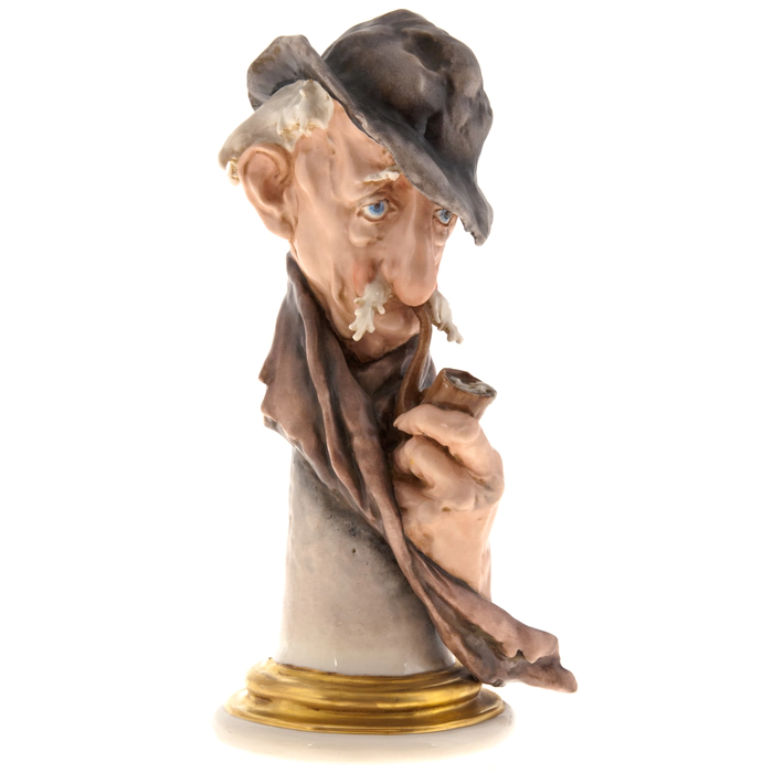 The statuette of "Reflection"