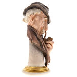 The statuette of "Reflection"