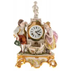 Часы "У фонтана"