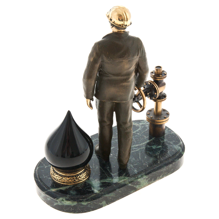 Souvenir "Worker of the Russian oil industry"